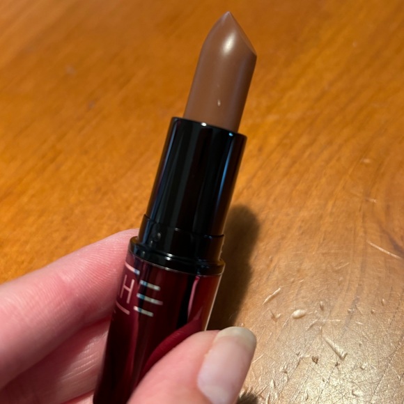 MAC Matte Lipstick AALIYAH Try Again - Picture 7 of 15